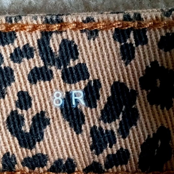 Leopard Print Size 8 Skinny Jeggings New Directions - Picture 6 of 7